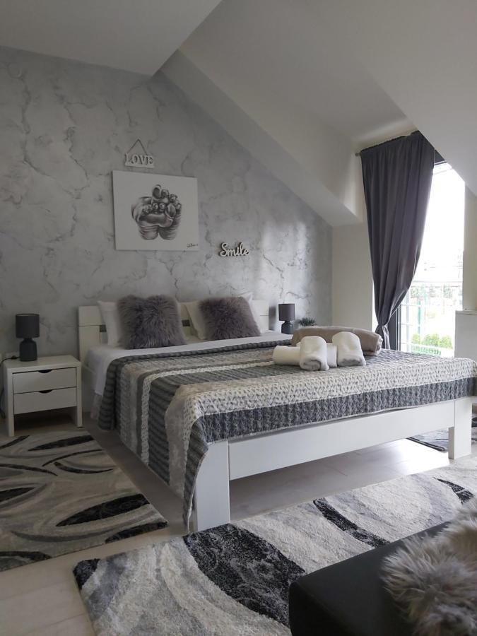 Vonamor Rooms Novi Sad Bagian luar foto