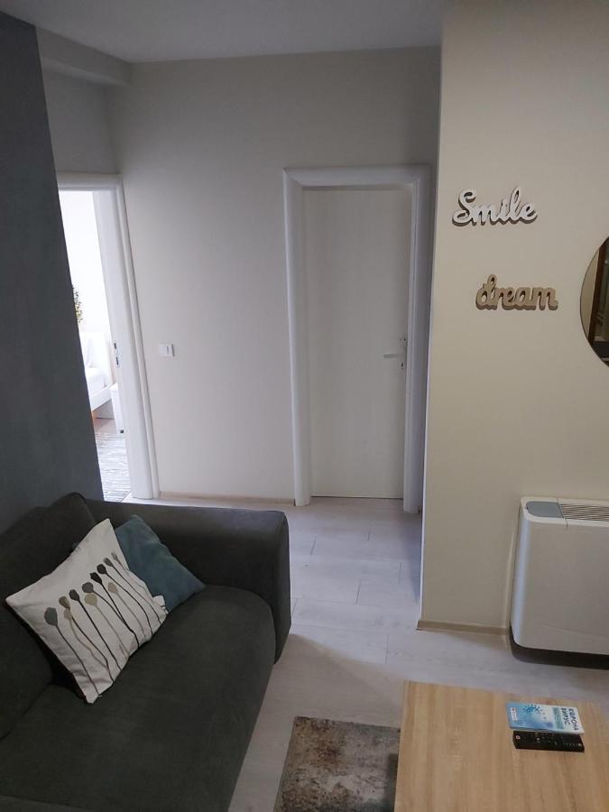 Vonamor Rooms Novi Sad Bagian luar foto