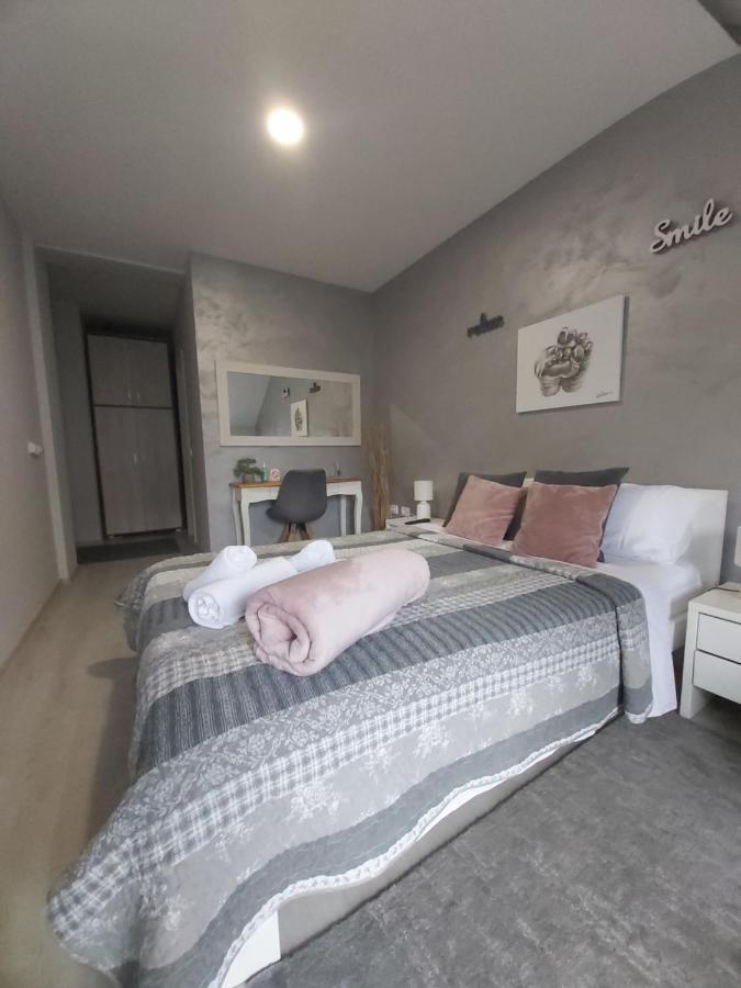 Vonamor Rooms Novi Sad Bagian luar foto
