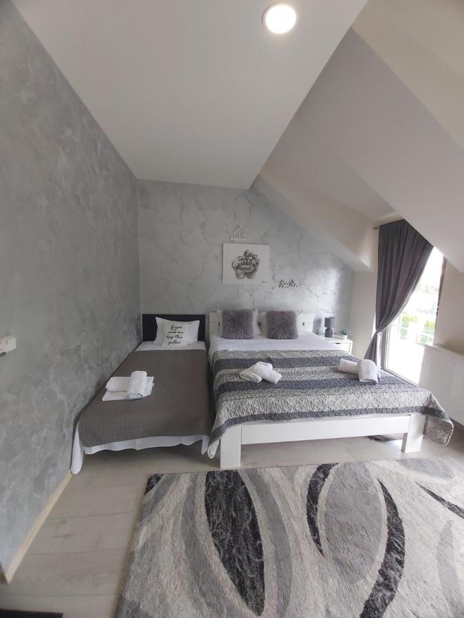 Vonamor Rooms Novi Sad Bagian luar foto