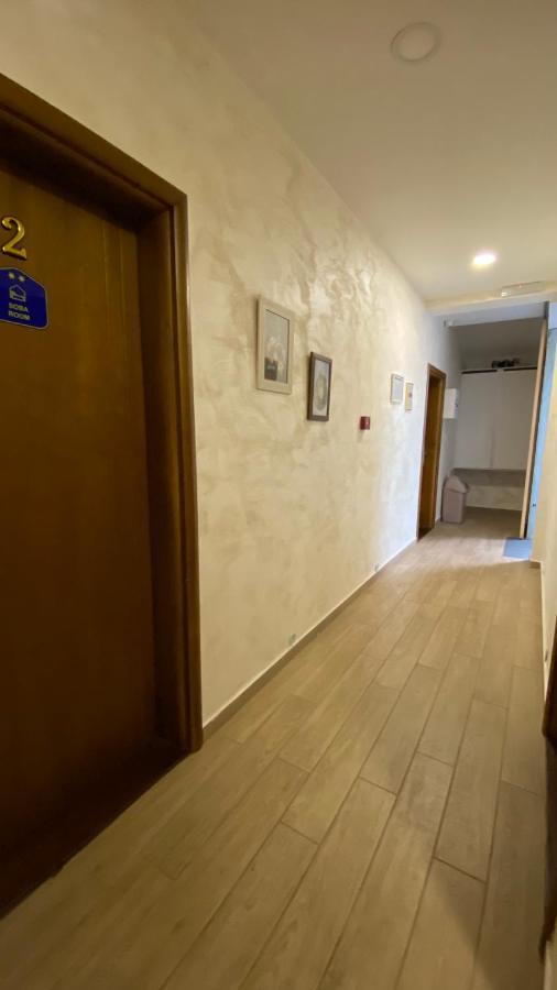 Vonamor Rooms Novi Sad Bagian luar foto